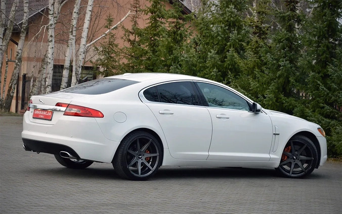 Jaguar XF cena 49900 przebieg: 219000, rok produkcji 2011 z Piwniczna-Zdrój małe 781